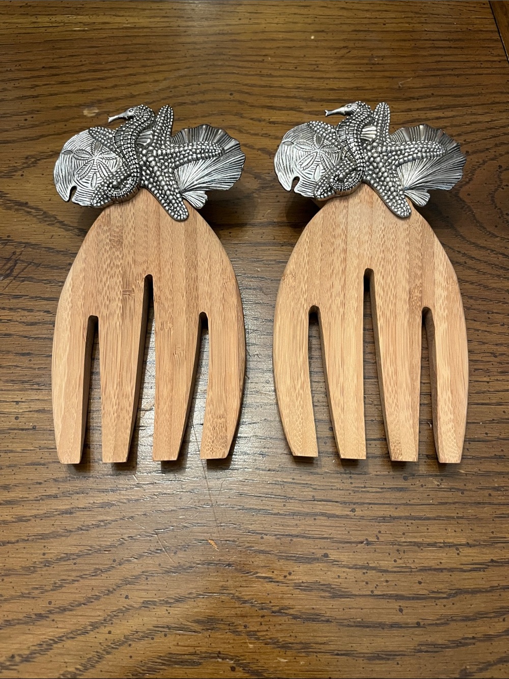 Set of 2 Wooden Salad Servers with Silver‎ Starfish and Shell Accents